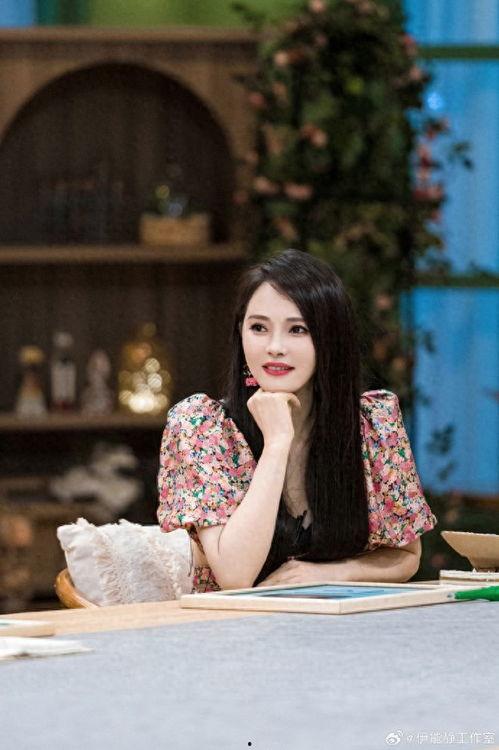 娱乐吃瓜酱 40岁,揭秘40岁明星的精彩人生