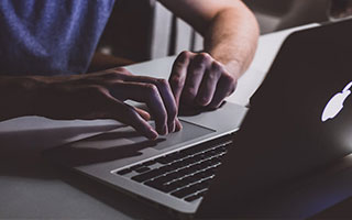 假吃瓜真吃瓜下一句是什么,揭秘网络舆论背后的真相