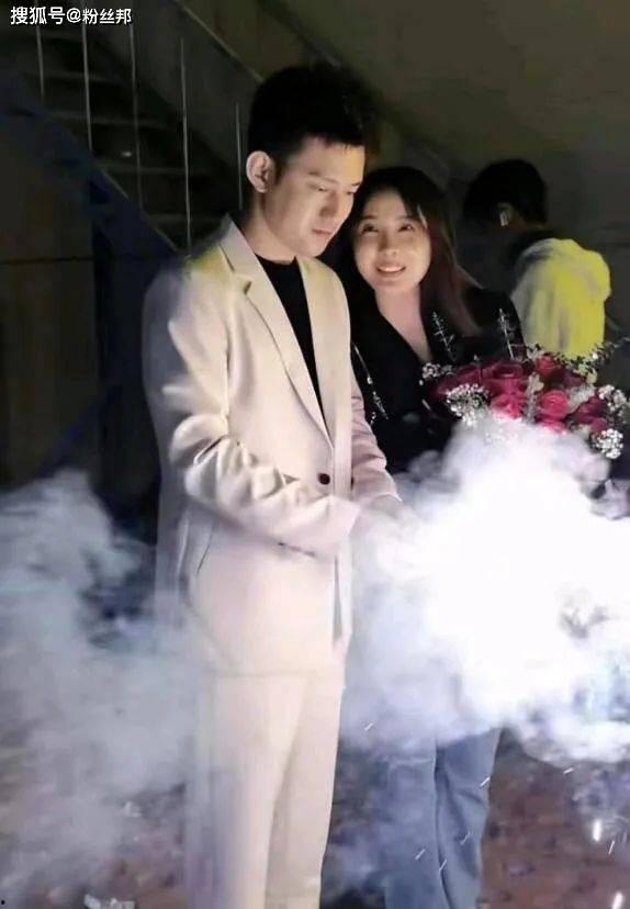 阿哲爆料老婆滑冰视频大全,冰上舞者演绎绝美瞬间