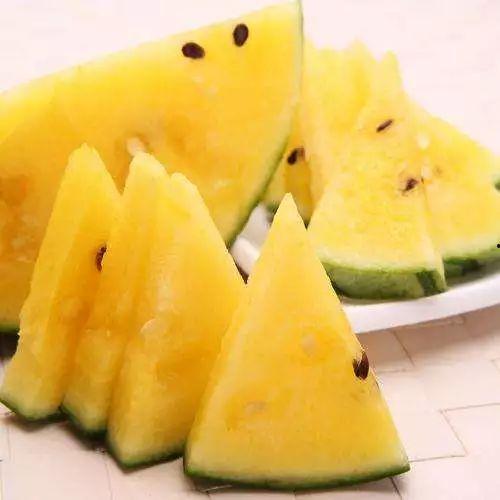 中不中吃瓜,揭秘网络热议背后的真相与趣味