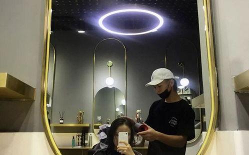 网红美发店拍摄花絮图片,揭秘时尚发型打造过程