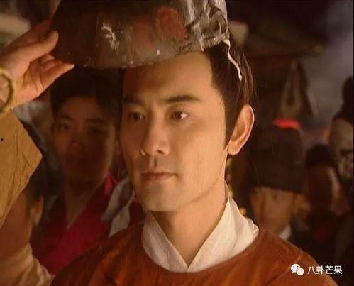 穿越去娱乐圈吃瓜,我与明星的瓜田奇遇记