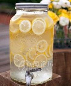 娱乐吃瓜酱两瓶水,揭秘两瓶水背后的秘密